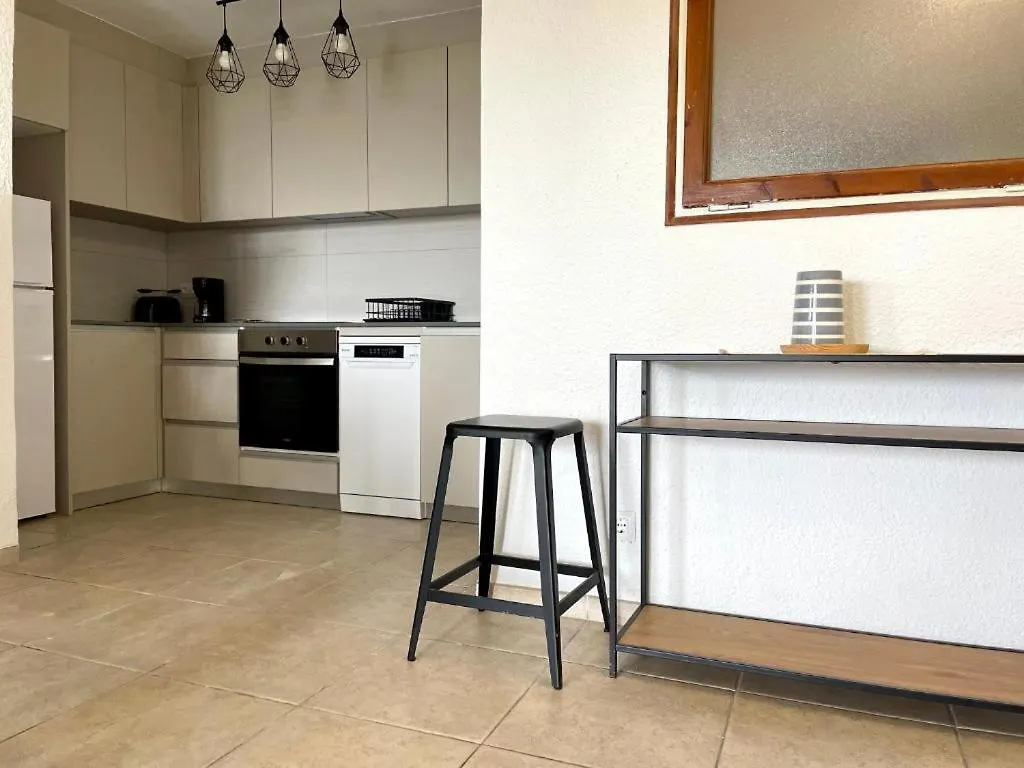 Delta Muga 2 Appartement Avec Vue Ampuriabrava Apartamento